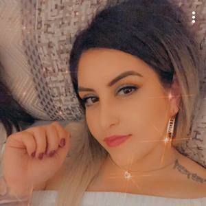 Meet your Posher, Collette